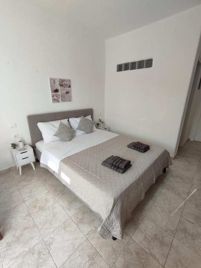 Ferienwohnung Mia Casaki Naoussa Exterior foto